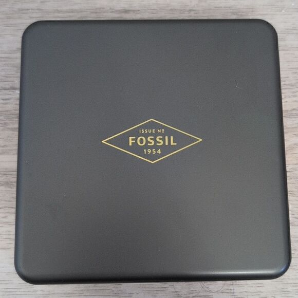 FOSSIL Bifold with Flip ID Brown Wallet. Genuine Leather. NEW - Picture 2 of 7